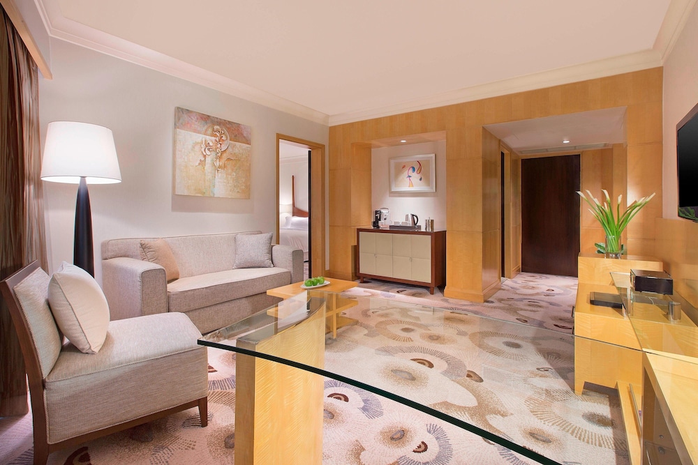 Deluxe Suite, 1 Bedroom thumbnail 5