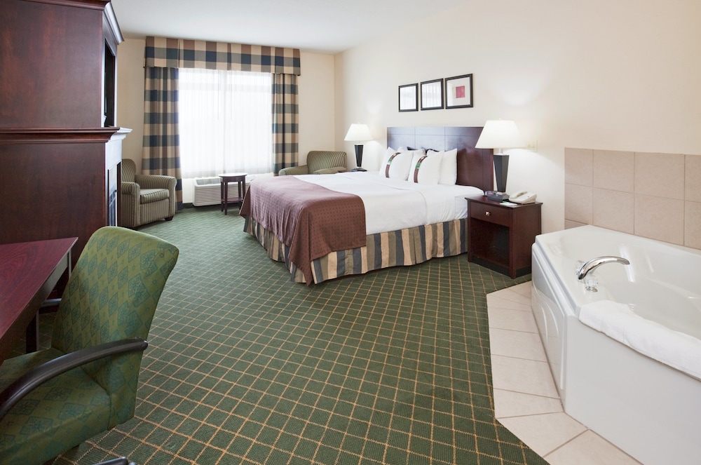 Suite, 1 King Bed, Accessible, Jetted Tub