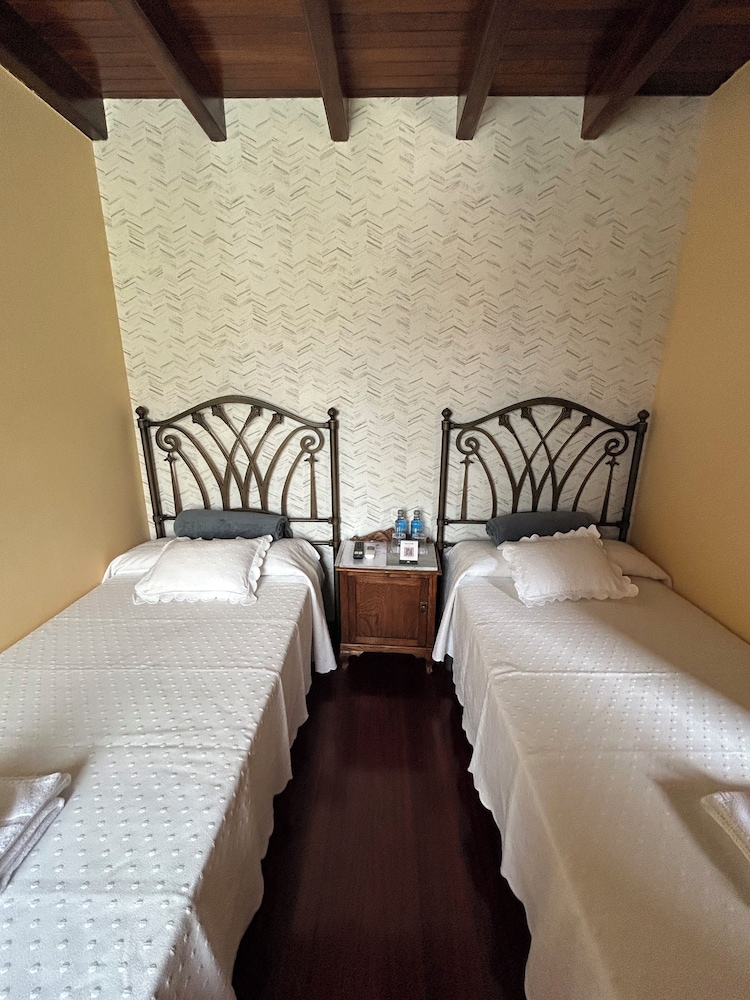 Habitación Económica, Vista a la Montaña