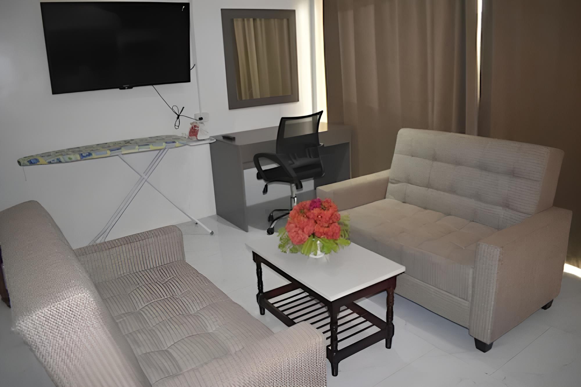 Apartment photo 3