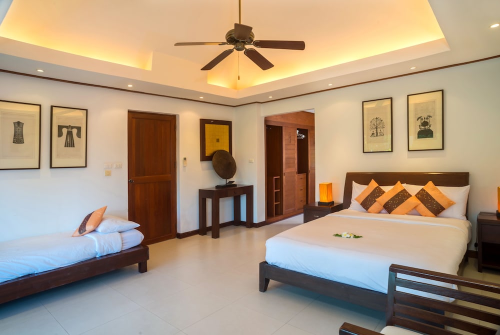 3-Bedroom Villa with Private Pool (Baan Chang)