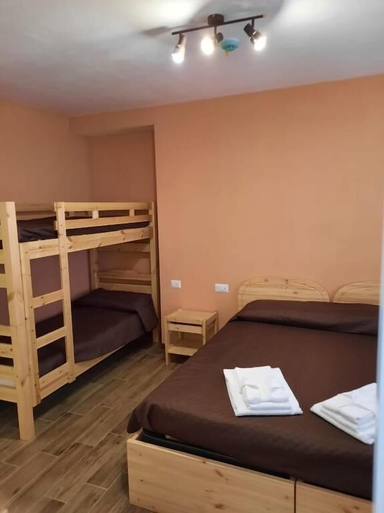 Quadruple Room photo 1