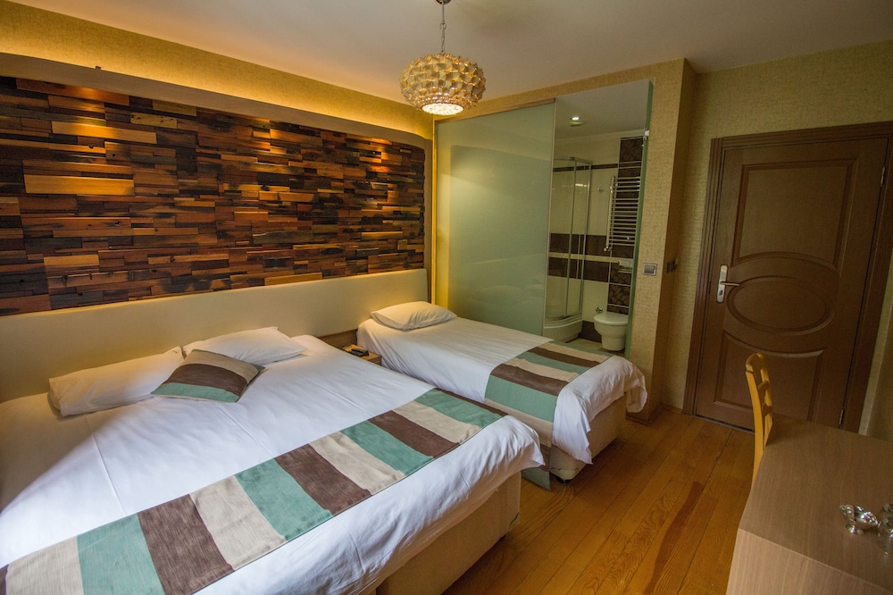 Deluxe Triple Room photo 1