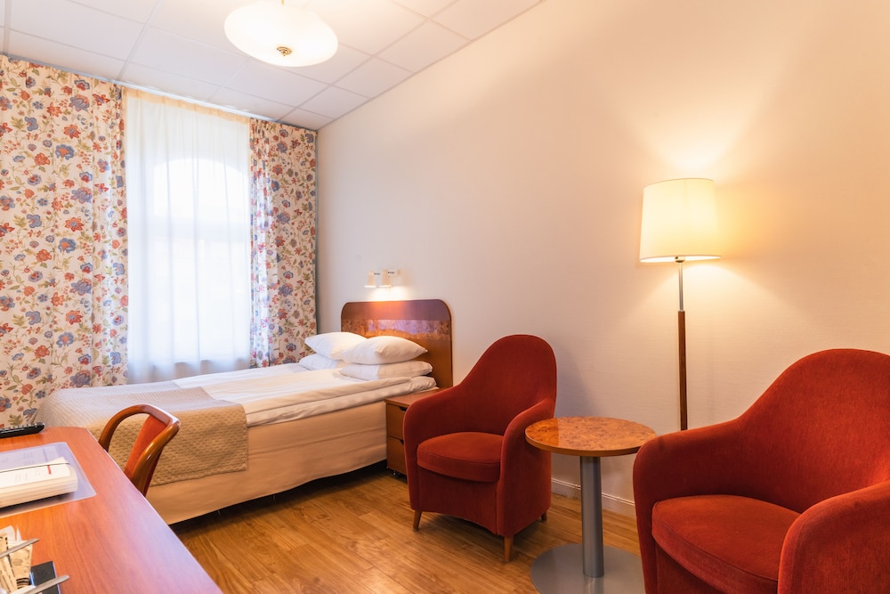 Double Room (bed 140 cm)