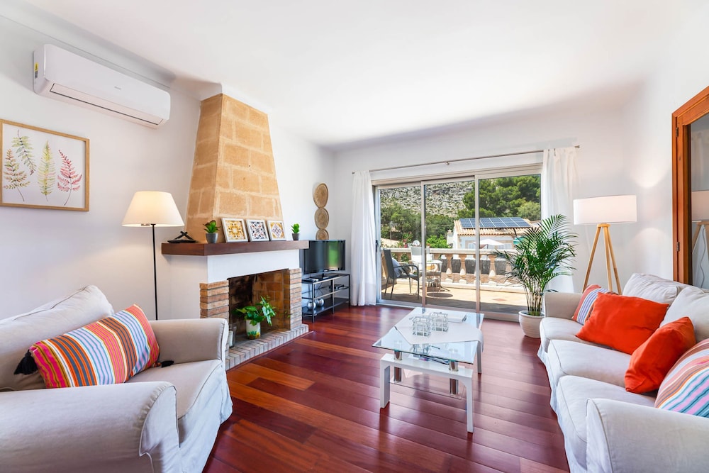 Villa Can Domingo in Cala Sant Vicen, Photo 19
