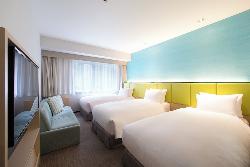 Superior Triple Room, Non Smoking (with 1 extra bed) photo 1