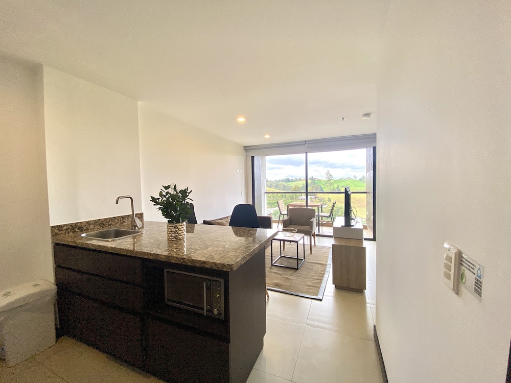Room, 1 Bedroom, Accessible, Balcony photo 3