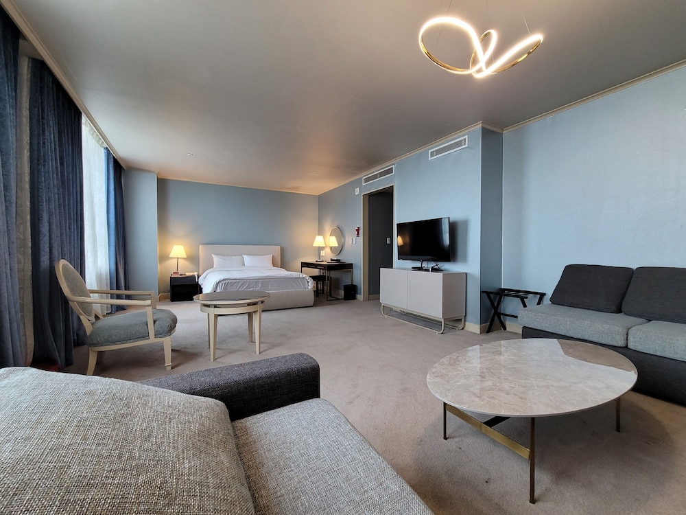 Deluxe Double Room photo 3