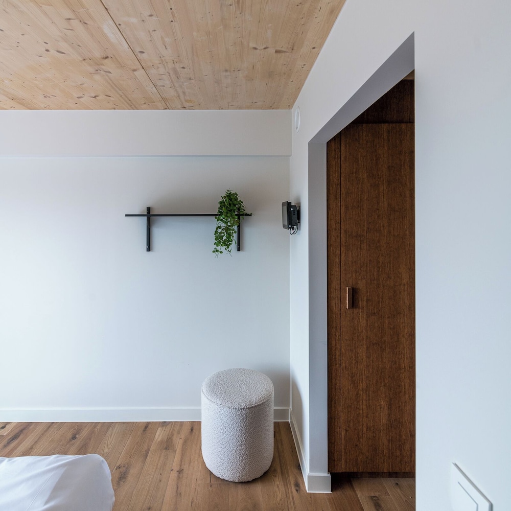 Comfort Twin Room, Private Bathroom, Hill View photo 3