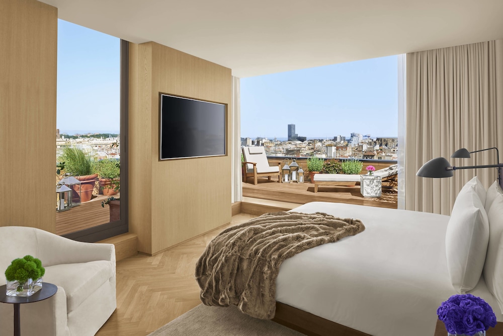 Penthouse, 1 King Bed (View)
