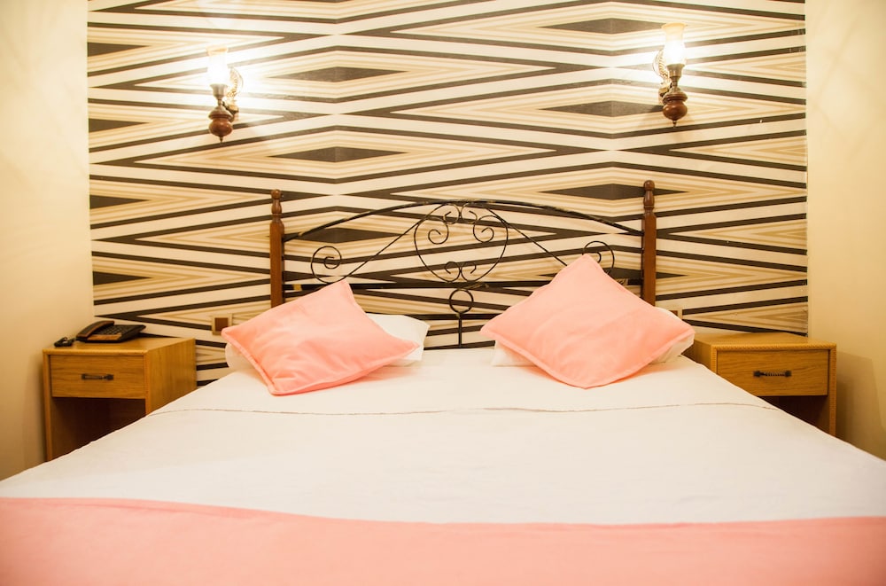Standard Double Room photo 3