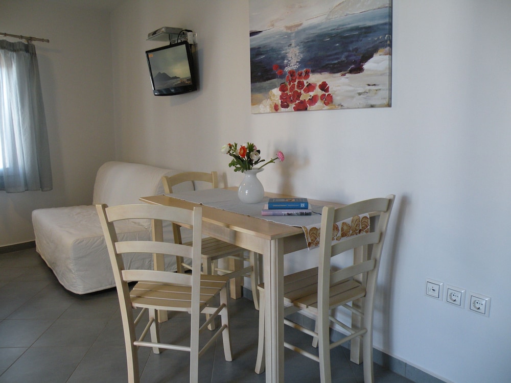 Family Duplex, 1 Bedroom, Sea View photo 2