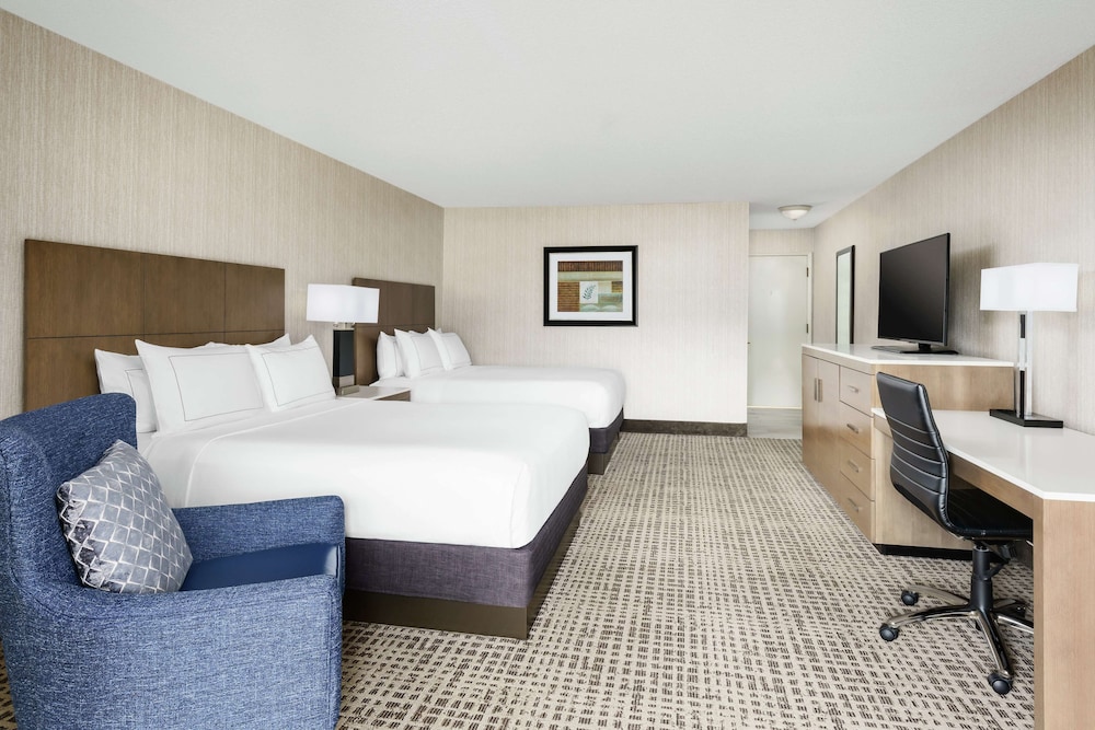 Two Queen Beds, Non-Smoking, Accessible - Photo 1