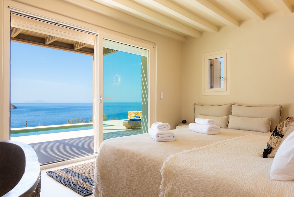 Exclusive Villa, 1 Bedroom, Private Pool, Sea View photo 2
