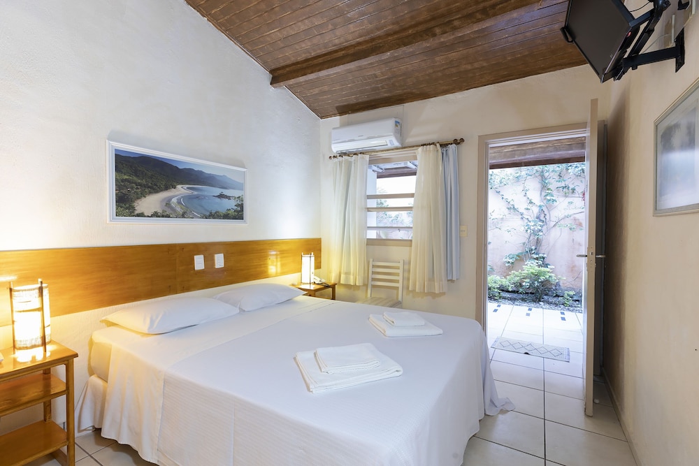 Luxury Double or Twin Room photo 1