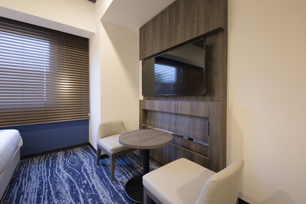 Standard Twin Room - Photo 2