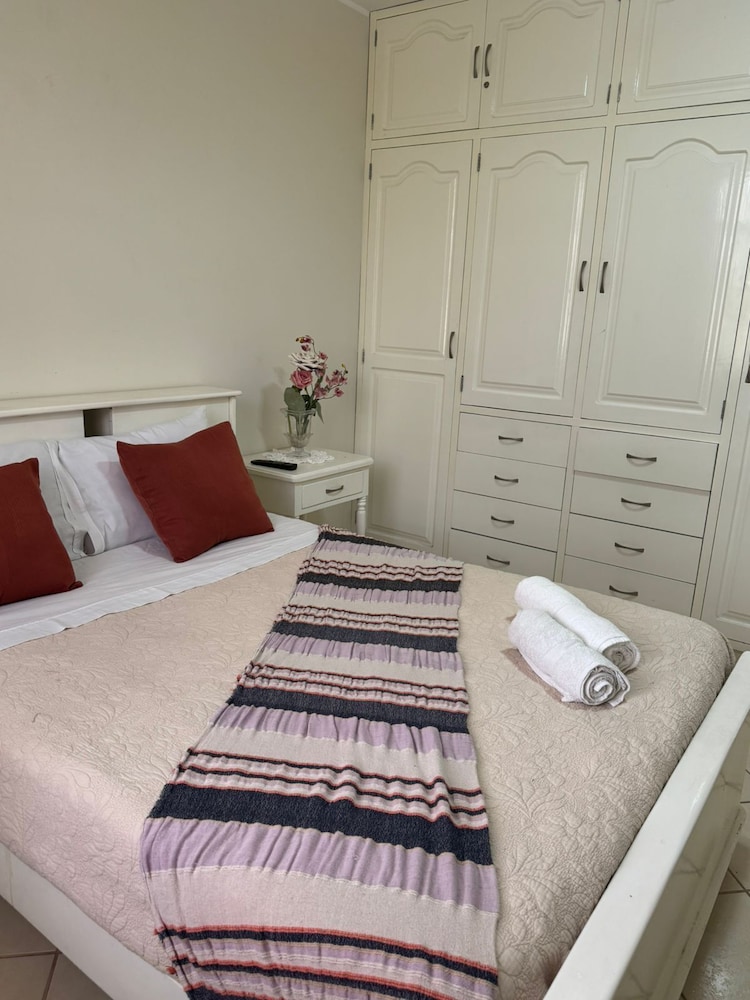 Comfort Double Room, 1 Double Bed, Private Bathroom, Park View photo 3