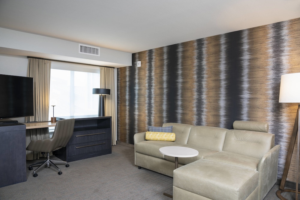 Studio, Multiple Beds (Hearing Accessible) photo 3