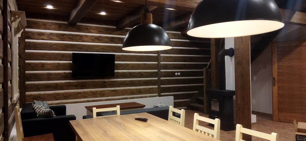 Villa photo 3