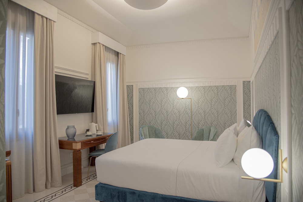 Superior Room - Photo 2