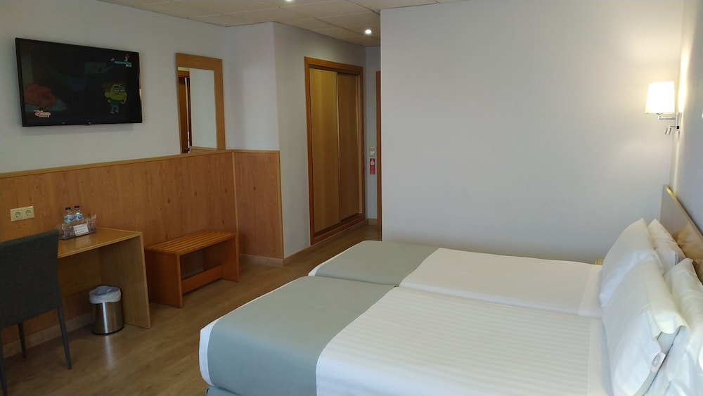 Grand Room, 2 Twin Beds photo 3