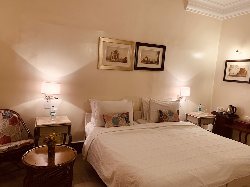 Deluxe Double or Twin Room - Photo 5