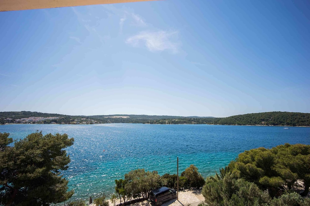Superior Double Room, 1 Queen Bed, Sea View photo 3