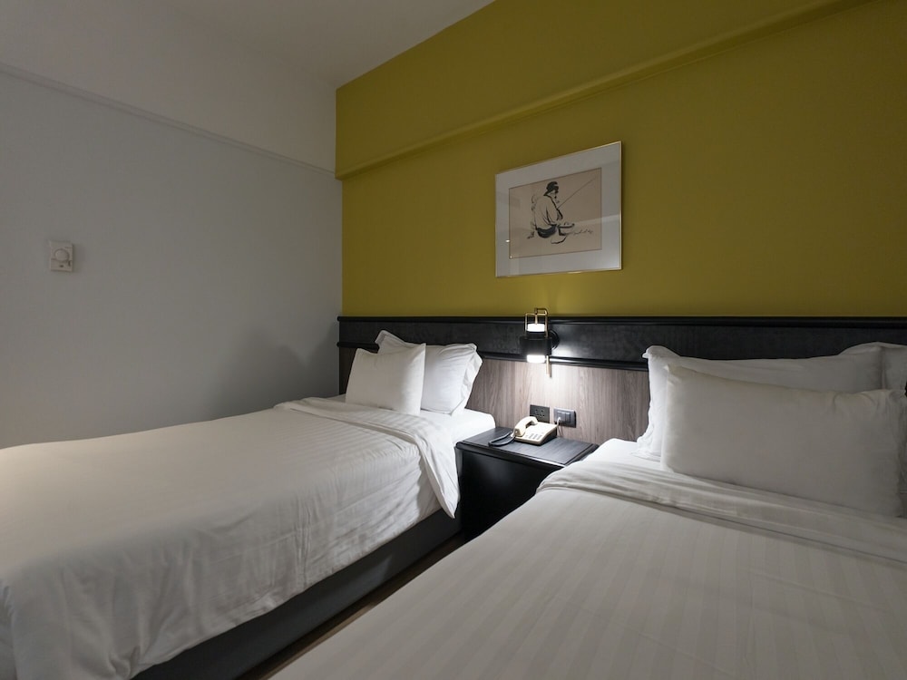 Deluxe Twin Room photo 3