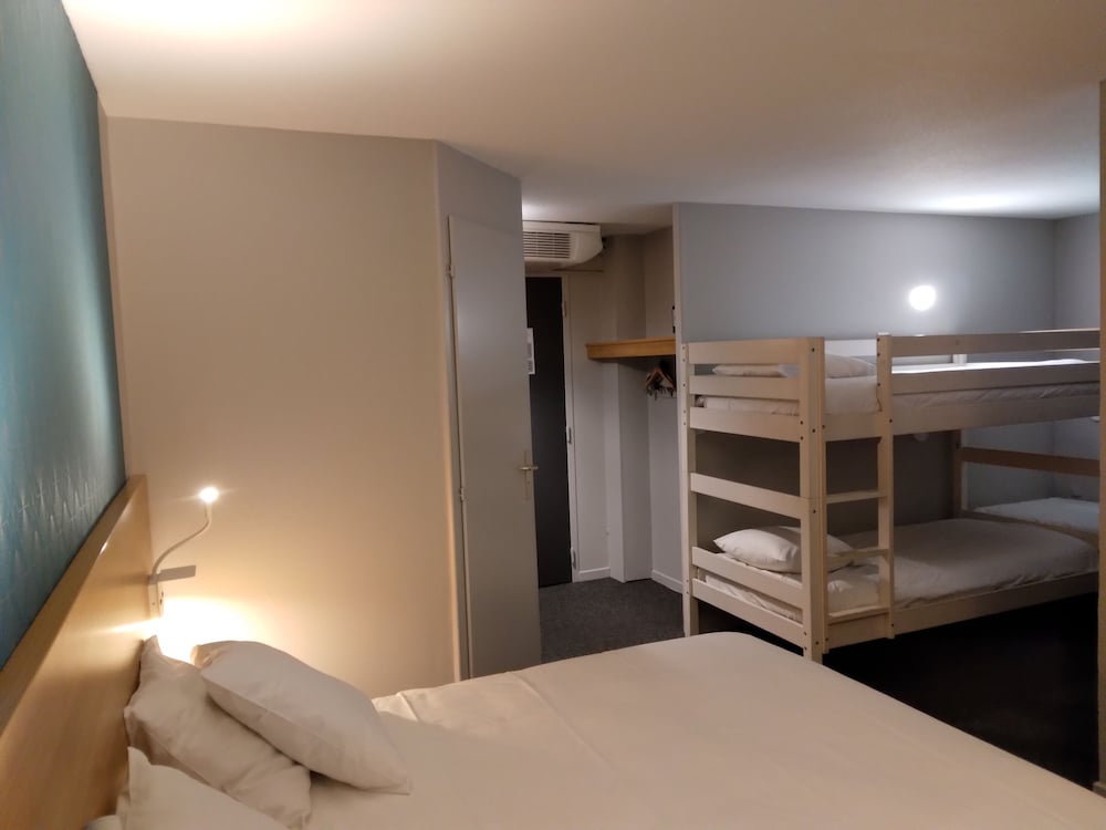 Quintuple Room photo 1