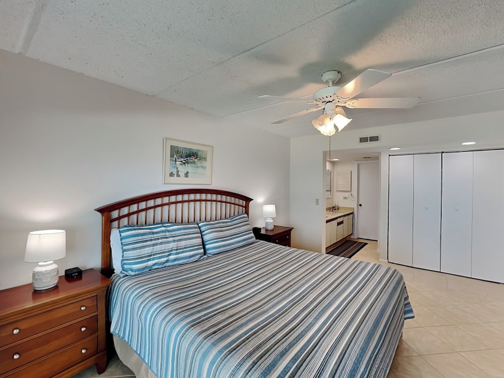 Condo, Multiple Beds, Patio, Ocean View (#304 - No Pets)