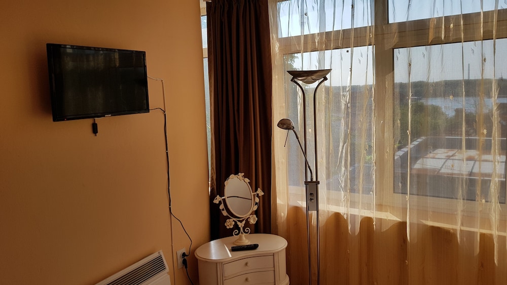 Superior Penthouse, 2 Bedrooms, Connecting Rooms, River View photo 2