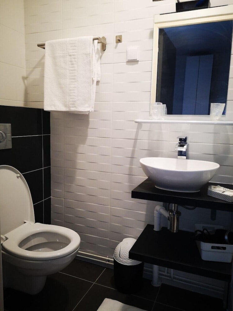 Superior Quadruple Room photo 3
