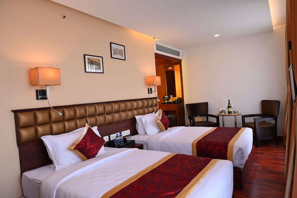 Executive Twin Room - Photo 3