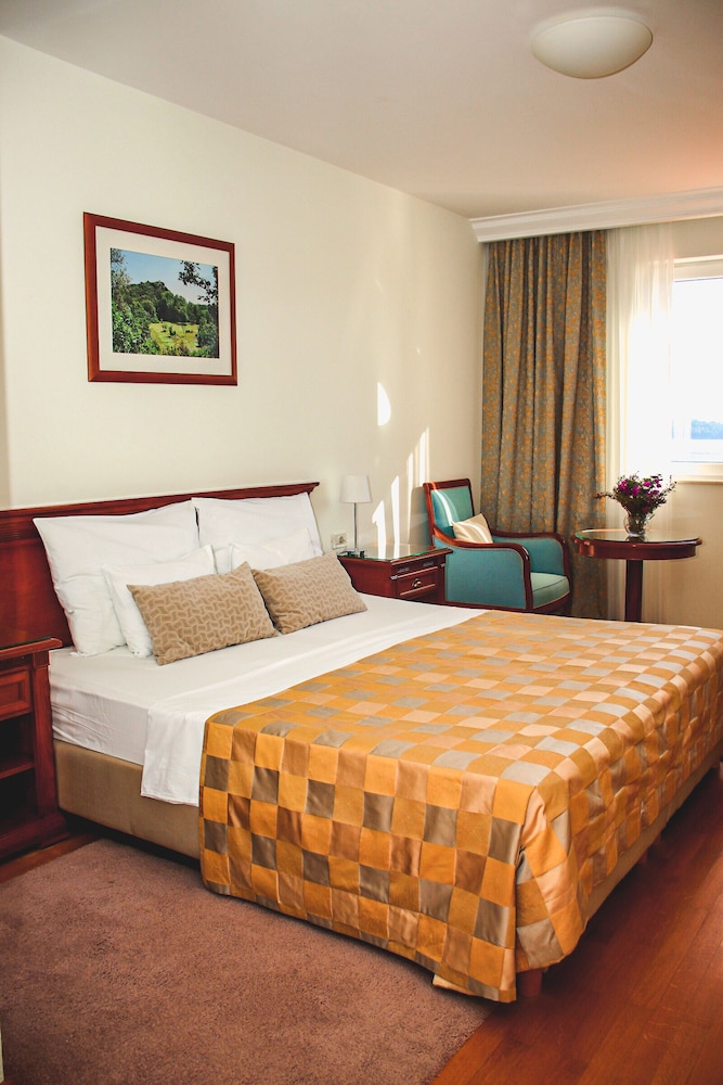 Double or Twin Room, Sea View photo 1