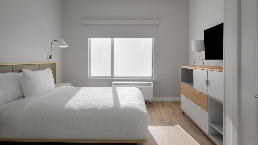 Suite, 1 Bedroom (Hearing Accessible)
