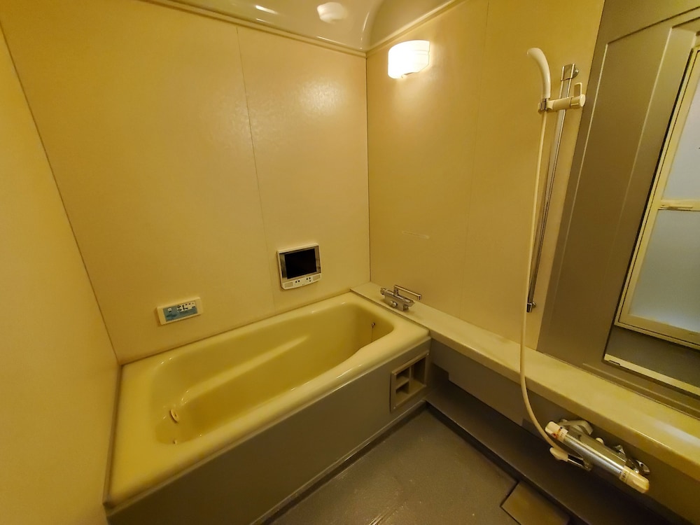 Double Room, Smoking (B) photo 2