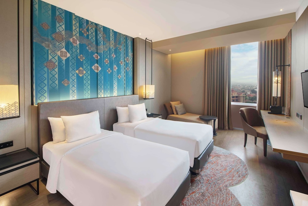 Deluxe Room - Photo 7