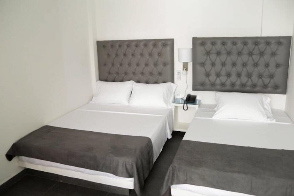 Family Room, 2 Double Beds photo 1