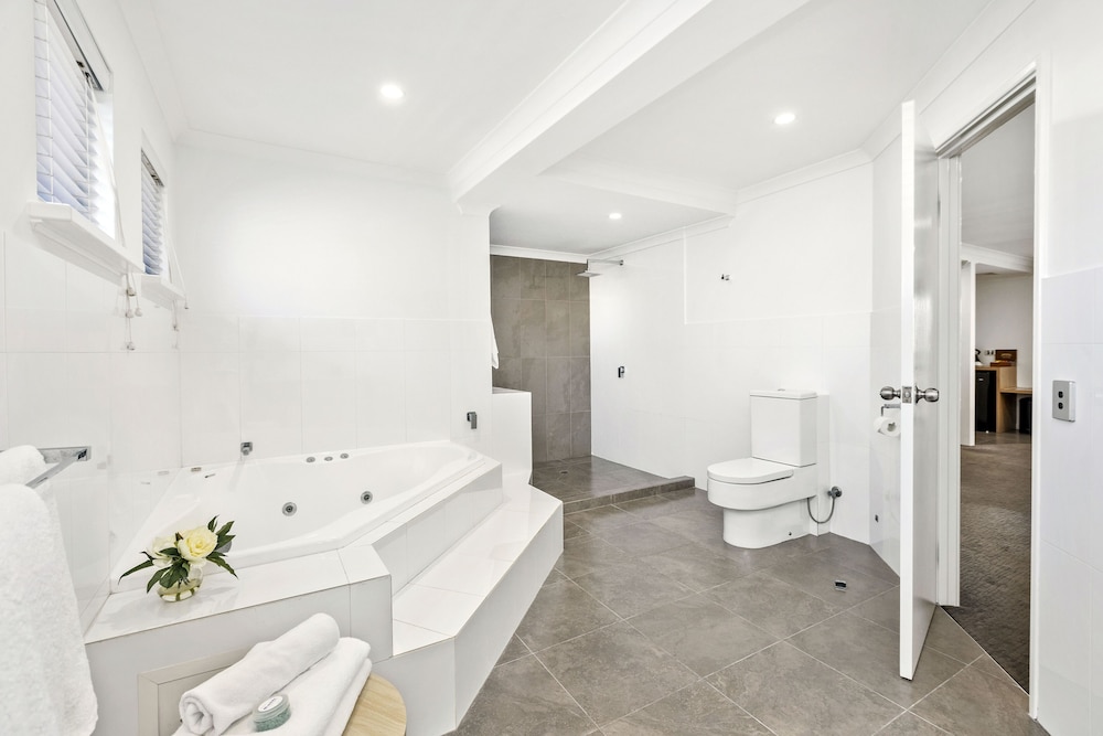 Spa Suite 116 photo 3