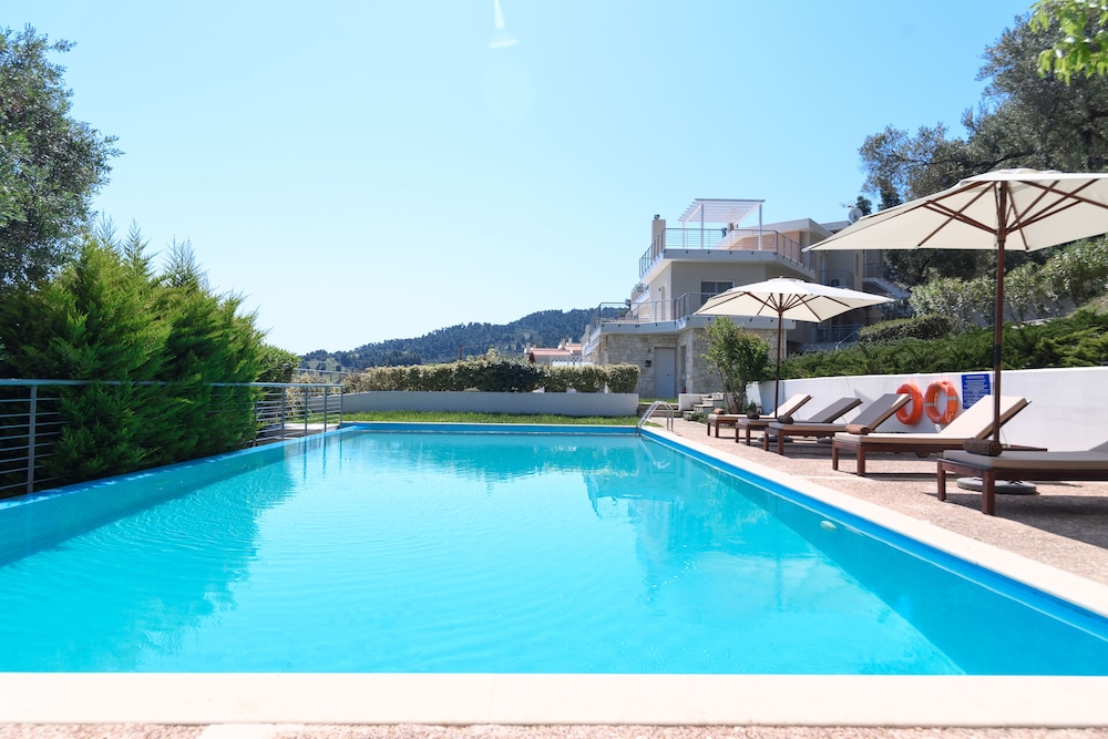 Panorama Suite - 2 Bedrooms (Shared Pool) photo 2