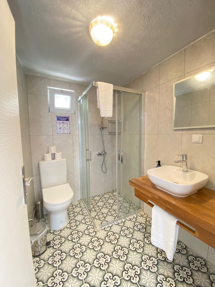Premium Duplex, 2 Bedrooms, Park View photo 2
