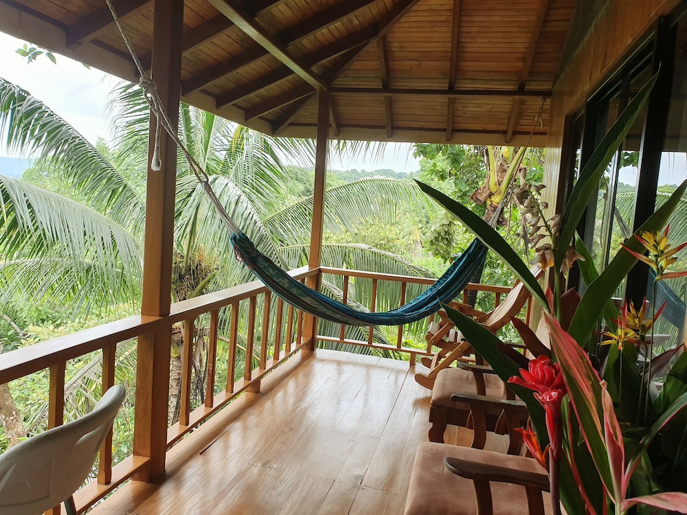 Panoramic Cabin, 1 Bedroom, Balcony, Oceanfront photo 2