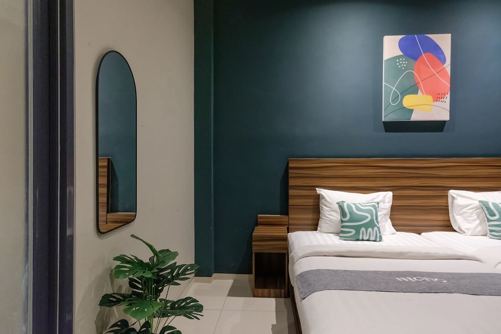 Deluxe Twin Room - Photo 2