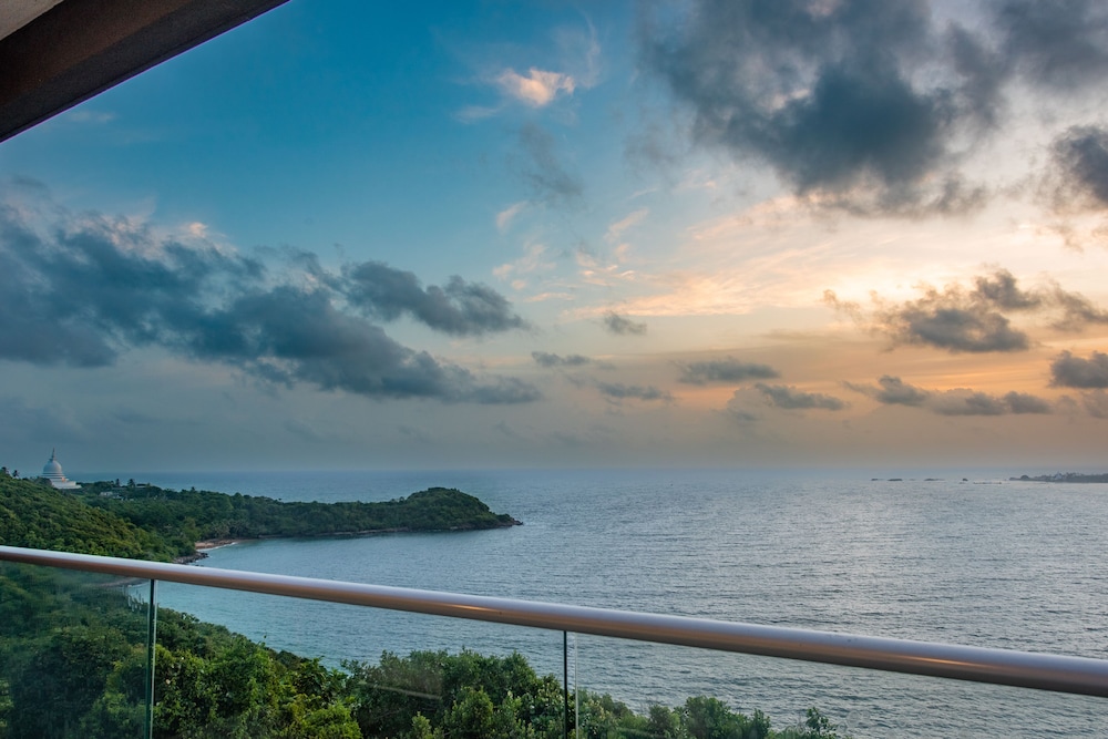 Deluxe Double Room, 1 Double Bed, Ocean View - Photo 34