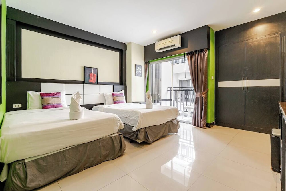 Superior Twin Room, Balcony