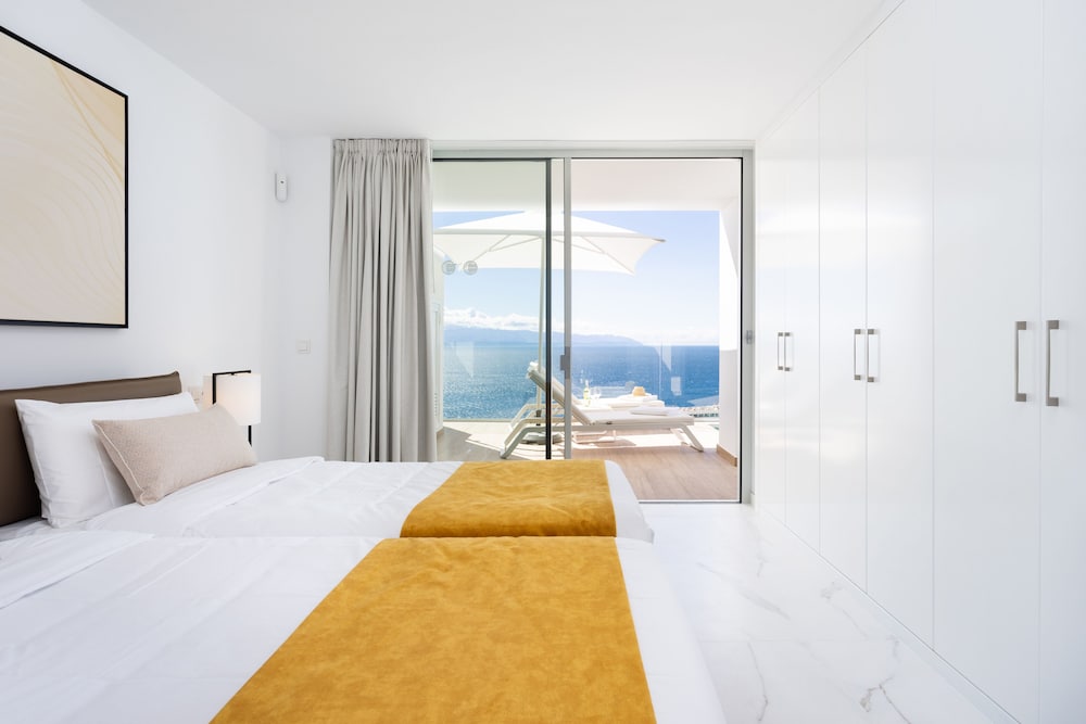 Suite, 2 Bedrooms, Private Pool (B4.1) photo 3