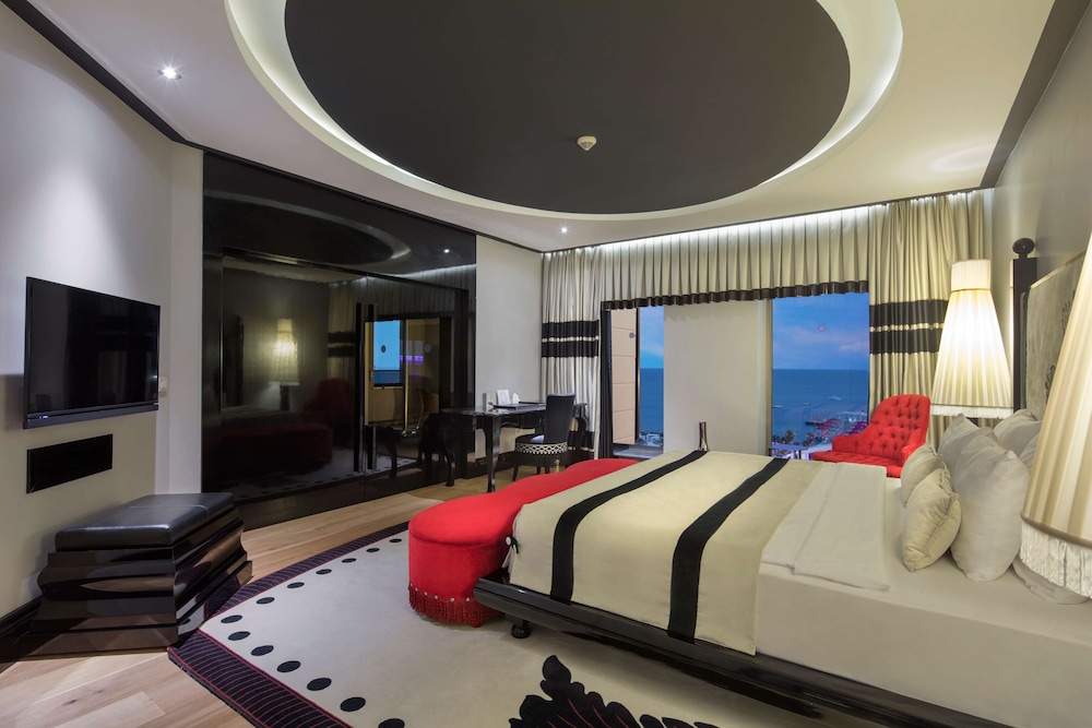 Premium Suite