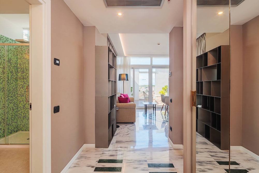Executive Suite, Terrace, Sea View