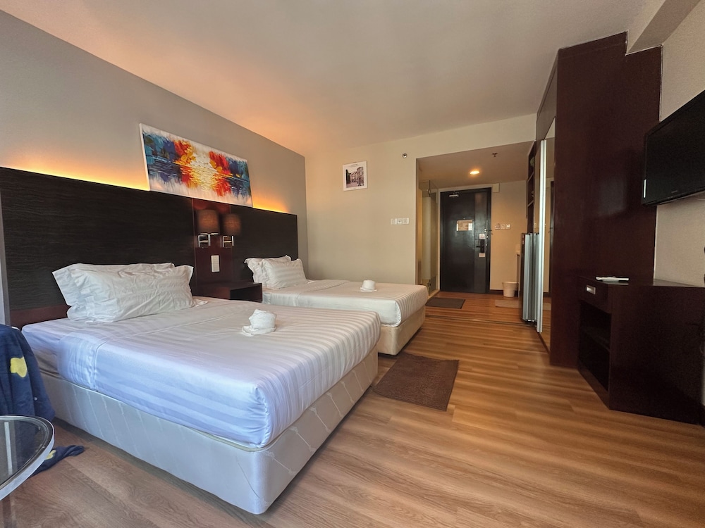 Standard Apartment (Hazel)