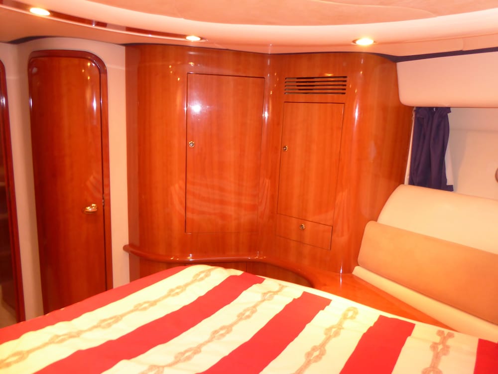 Yacht photo 3